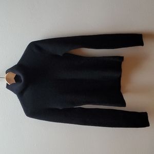 Black cashmere Naadam ribbed turtleneck M